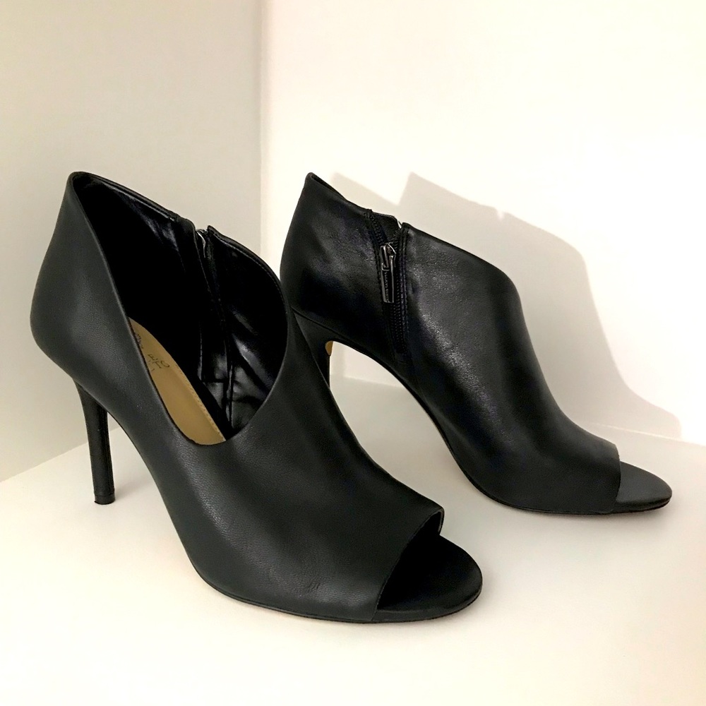 Vince Camuto black open toe booties